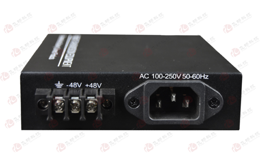 飛暢科技-B系列 4路千兆光纖收發(fā)器（電源內置）