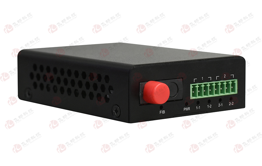 飛暢科技-單路數(shù)據(jù)（RS232/422/485）袖珍型 光貓