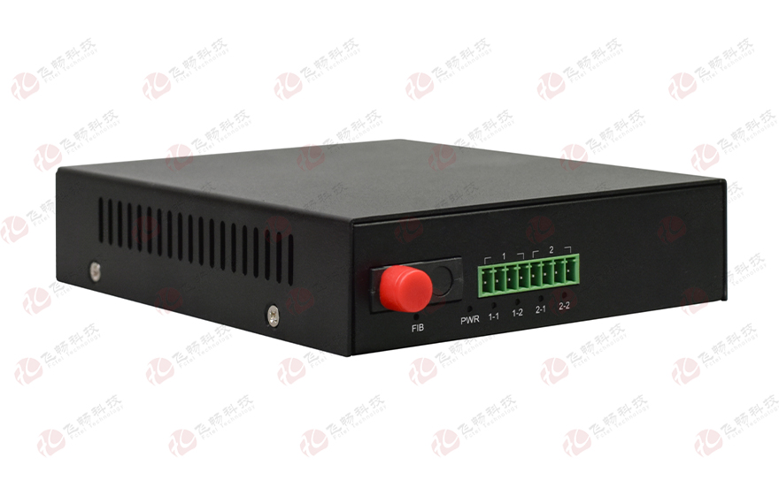 飛暢科技-單路數(shù)據(jù)（RS232/422/485）袖珍型 光貓