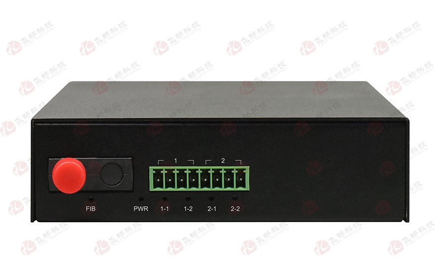 飛暢科技-單路數(shù)據(jù)（RS232/422/485）袖珍型 光貓